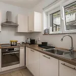 Kvarner With Heated Pool - Happy Vakantiehuis Sveti Petar (Opatija)
