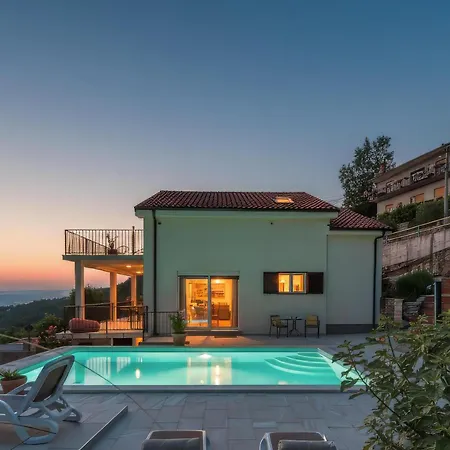 Kvarner With Heated Pool - Happy Nyaraló *