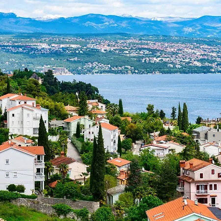 Nyaraló Kvarner With Heated Pool - Happy