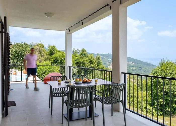 Kvarner With Heated Pool - Happy Holiday home Sveti Petar (Opatija)