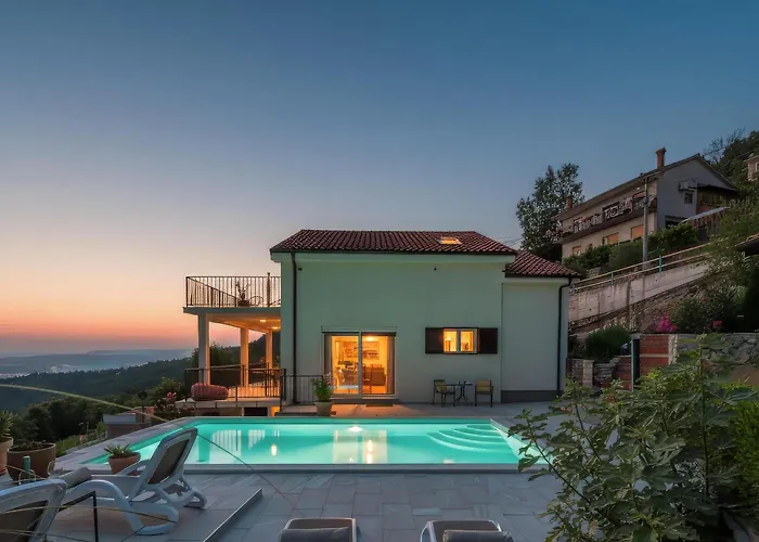 Kvarner With Heated Pool - Happy Nyaraló *